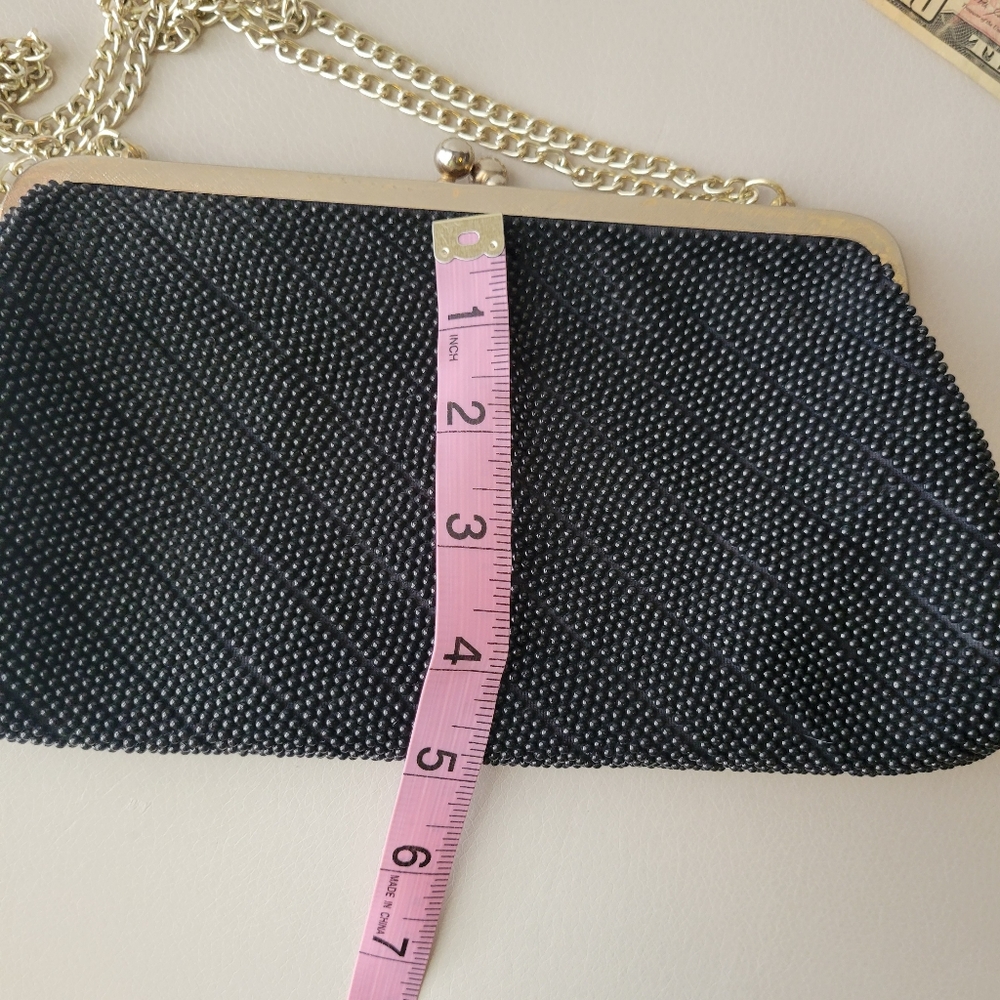 Vintage Beaded Black Clutch Bag Silver Chain Strap ~ 1960? ~ Made in Hong Kong - Picture 14 of 16